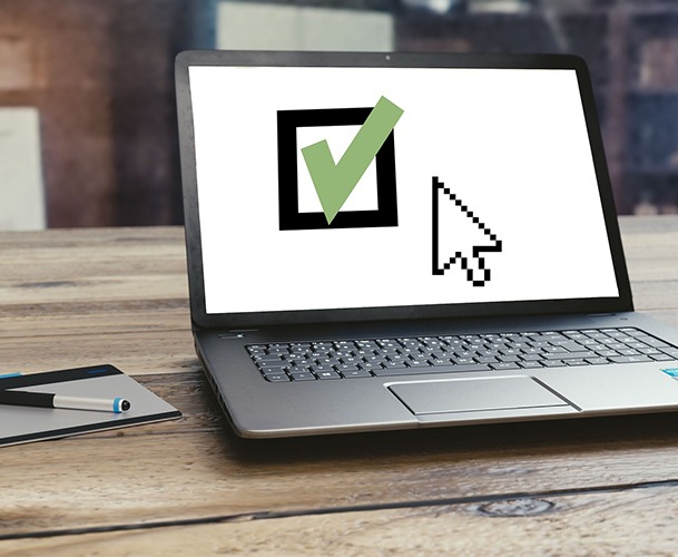 <br />
<b>Notice</b>:  Trying to get property 'titolo' of non-object in <b>/var/www/vhosts/bozzafioto.dadomediaweb.it/httpdocs/theme/fioto/footer.php</b> on line <b>64</b><br />
